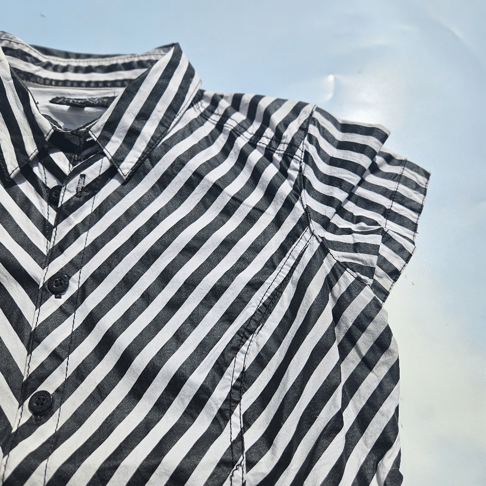 Tripp NYC Black & White Top Y2k Early 2000s Short Sleeve Button Down Goth Tripp - Picture 9 of 12
